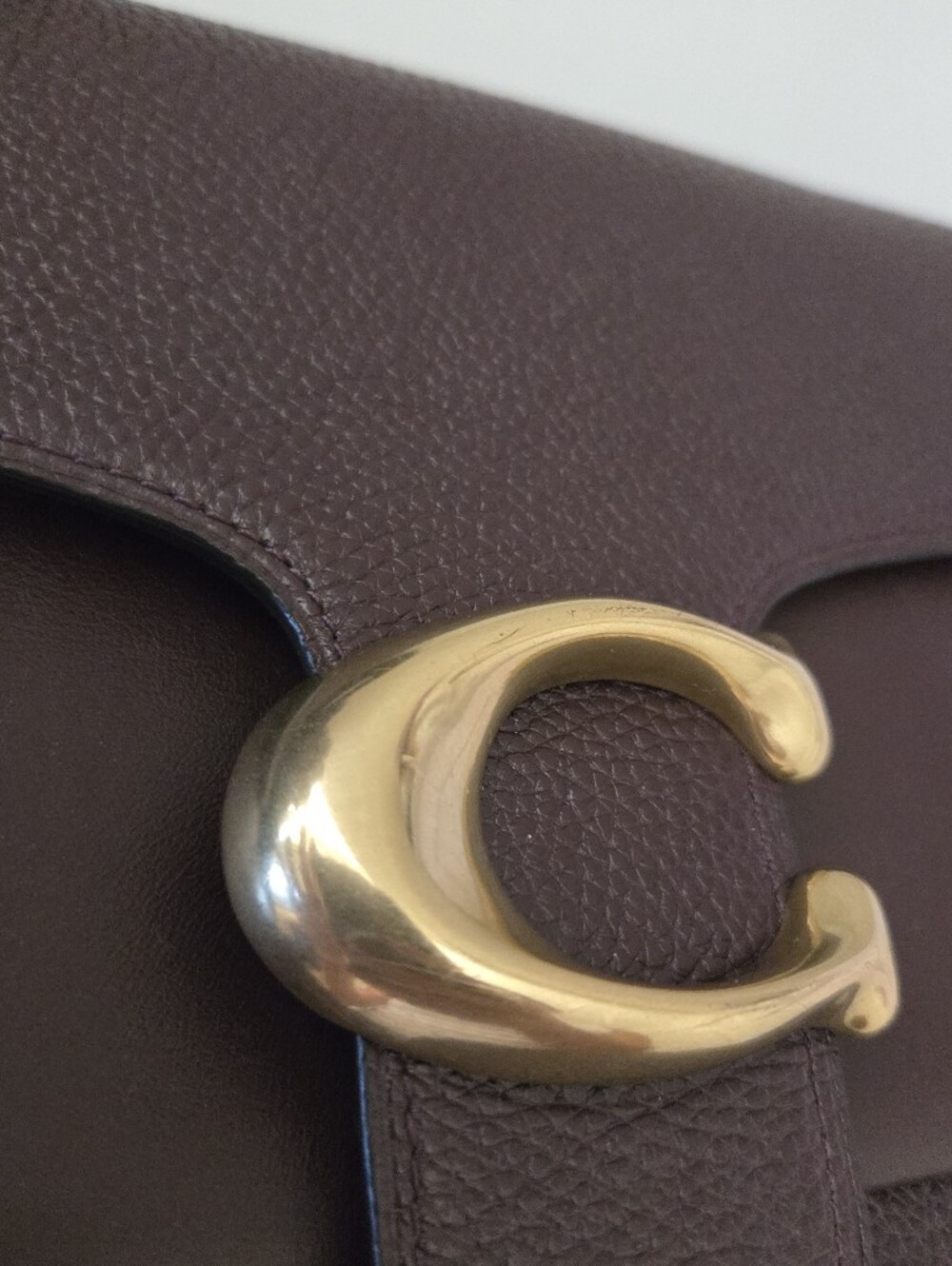 Coach Tabby Shoulder Bag 26 in Oxblood - Picture 6 of 16